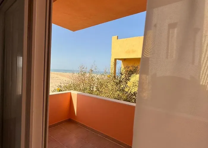 Villa Stunning Pool And Sea View Villa, Al Dora Resort, *