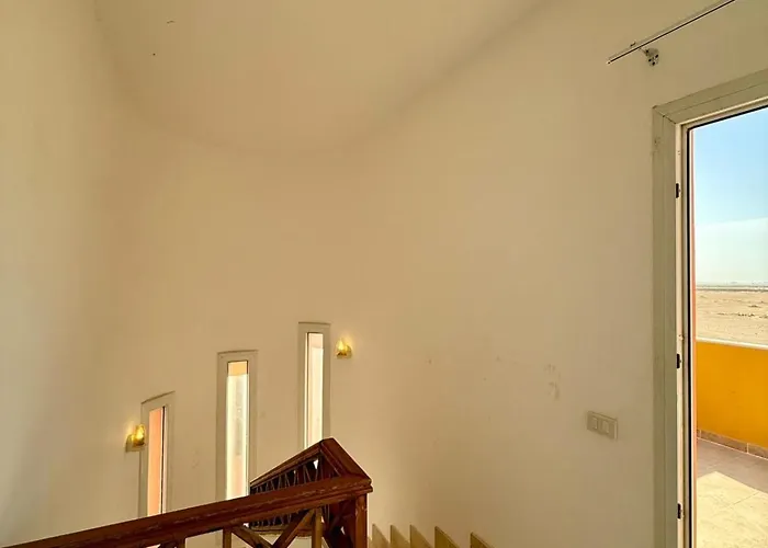 Stunning Pool And Sea View Villa, Al Dora Resort,