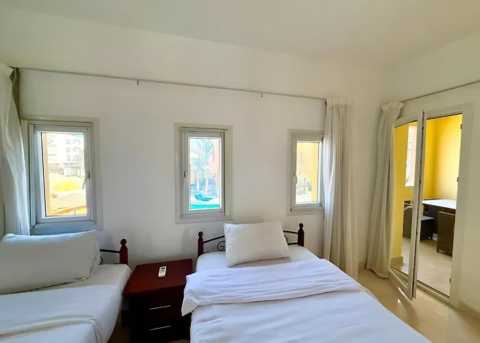 Stunning Pool And Sea View Villa, Al Dora Resort, * Hurghada